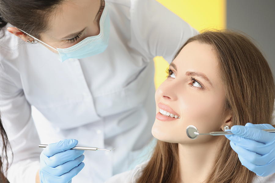 How Long Do Dental Implants Last?